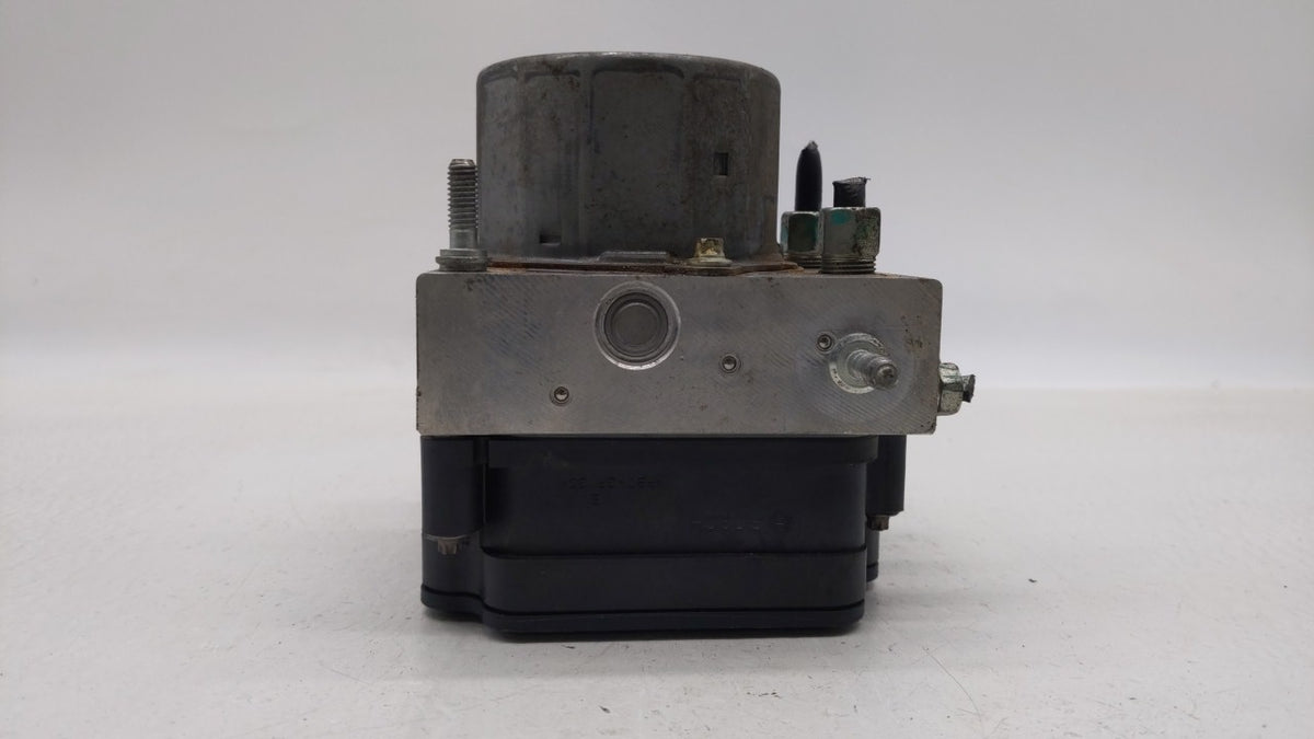 2015-2016 Nissan Rogue Anti-Lock Brake ABS Pump Module Actuator OEM P/N:2265106452 47660 5HA1A Fits Fits 2015 2016 OEM Used 