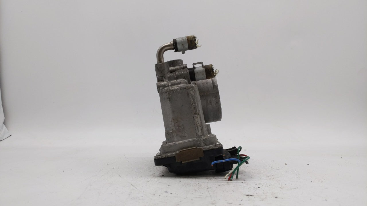 2014-2019 Nissan Rogue Throttle Body P/N:3TA60-01 C 3TA60-01 B, 3TA60-01 A Fits Fits 2013 2014 2015 2016 2017 2018 2019 OEM 