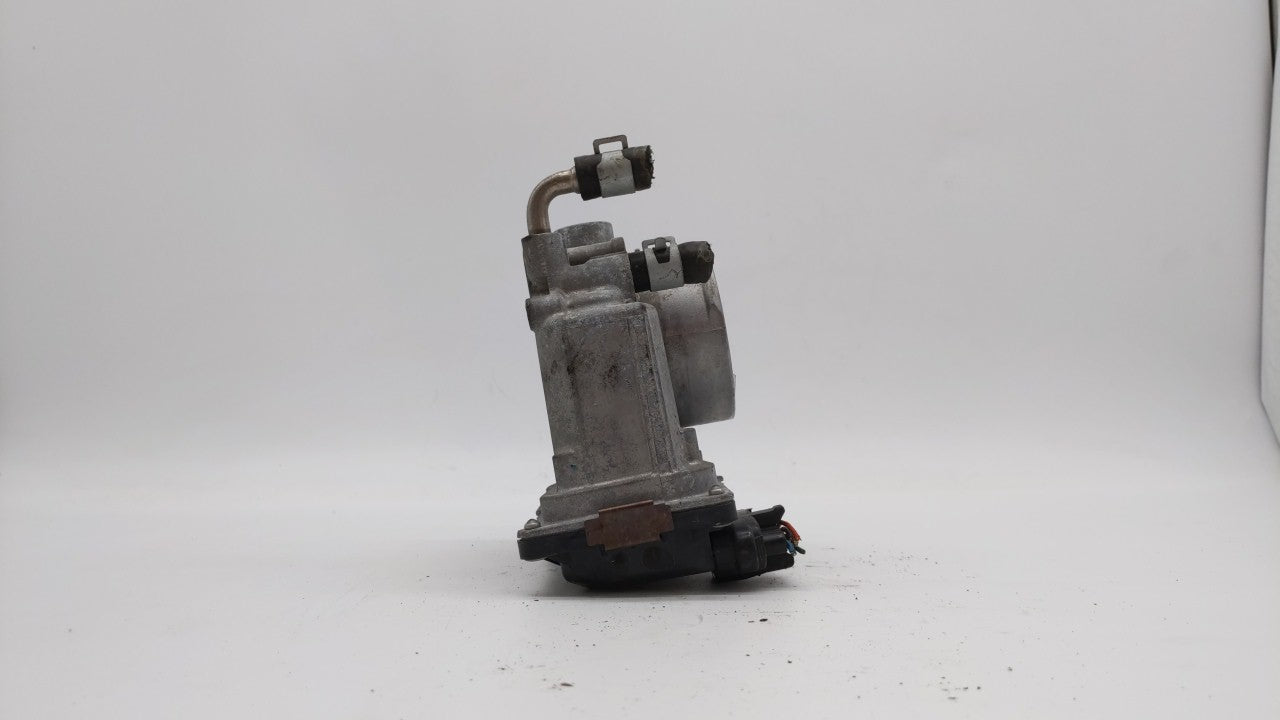 2014-2019 Nissan Rogue Throttle Body P/N:3TA60-01 C 3TA60-01 B, 3TA60-01 A Fits Fits 2013 2014 2015 2016 2017 2018 2019 OEM 