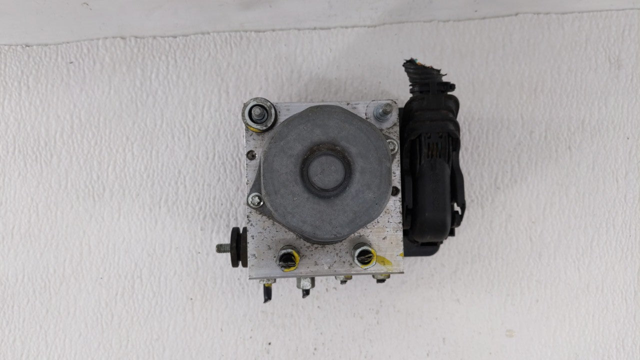 2016 Nissan Rogue ABS Pump Control Module Replacement P/N:47660 9TB0B Fits OEM Used Auto Parts - Oemusedautoparts1.com