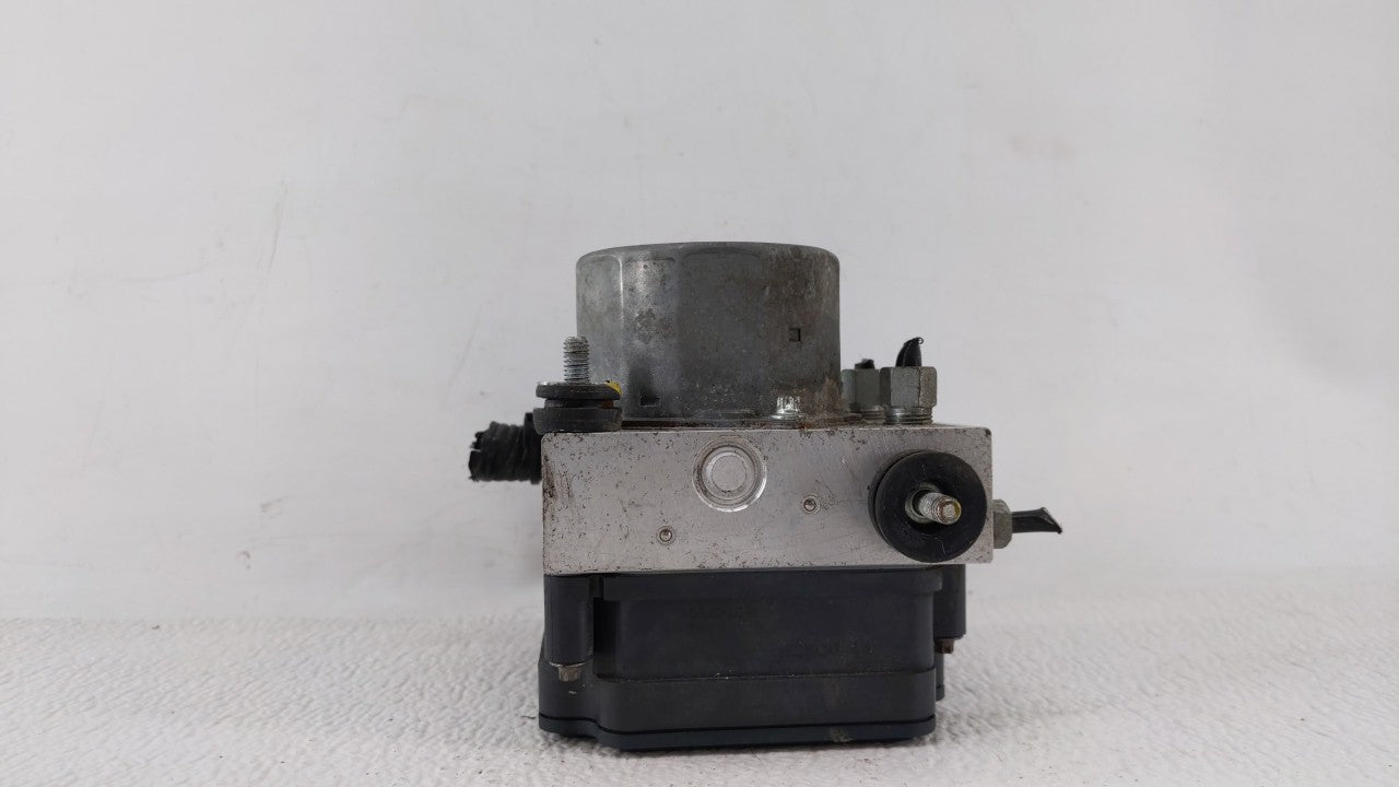 2016 Nissan Rogue ABS Pump Control Module Replacement P/N:47660 9TB0B Fits OEM Used Auto Parts - Oemusedautoparts1.com