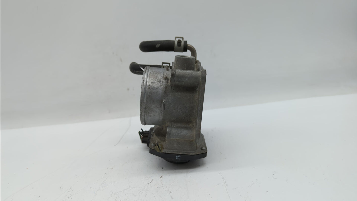 2014-2019 Nissan Rogue Throttle Body P/N:3TA60-01 C 3TA60-01 B, 3TA60-01 A Fits Fits 2013 2014 2015 2016 2017 2018 2019 OEM 