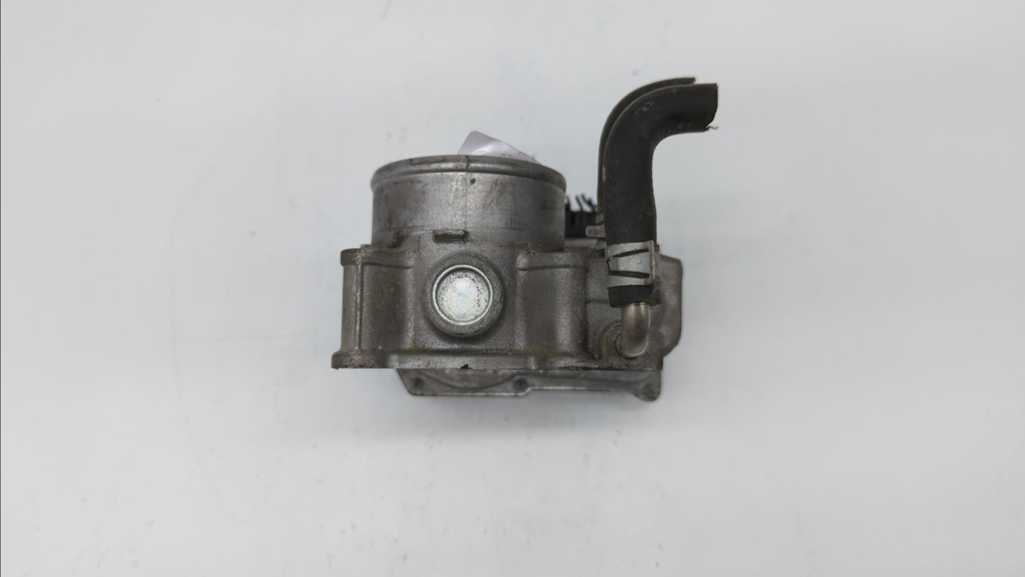 2014-2019 Nissan Rogue Throttle Body P/N:3TA60-01 C 3TA60-01 B, 3TA60-01 A Fits Fits 2013 2014 2015 2016 2017 2018 2019 OEM 