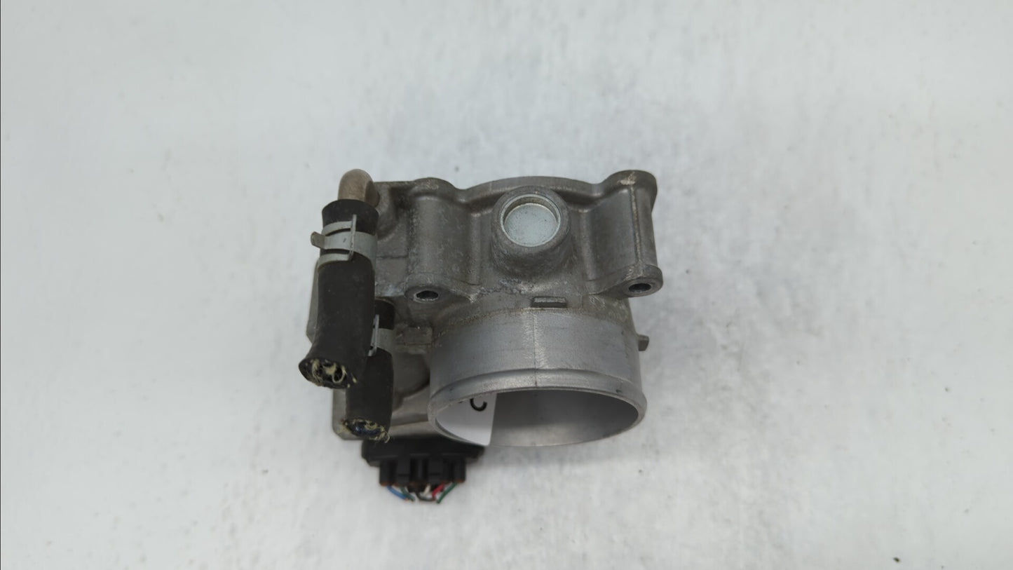 2014-2019 Nissan Rogue Throttle Body P/N:3TA60-01 C 3TA60-01 B, 3TA60-01 A Fits Fits 2013 2014 2015 2016 2017 2018 2019 OEM 