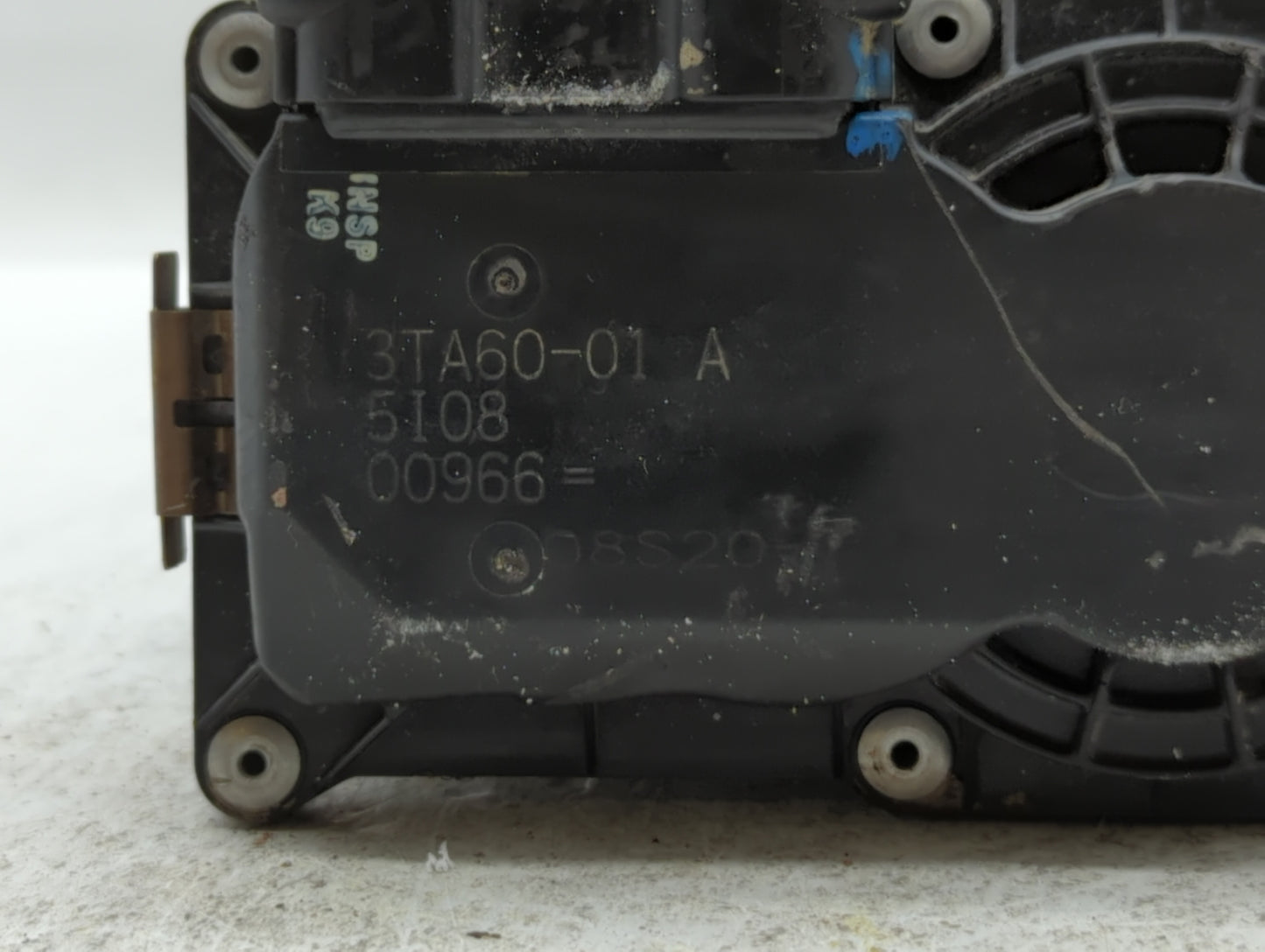 2014-2019 Nissan Rogue Throttle Body P/N:3TA60-01 C 3TA60-01 B, 3TA60-01 A Fits Fits 2013 2014 2015 2016 2017 2018 2019 OEM 