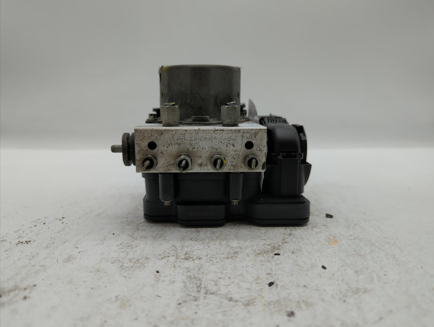 2016 Nissan Rogue ABS Pump Control Module Replacement P/N:47660 9TB0A Fits OEM Used Auto Parts - Oemusedautoparts1.com
