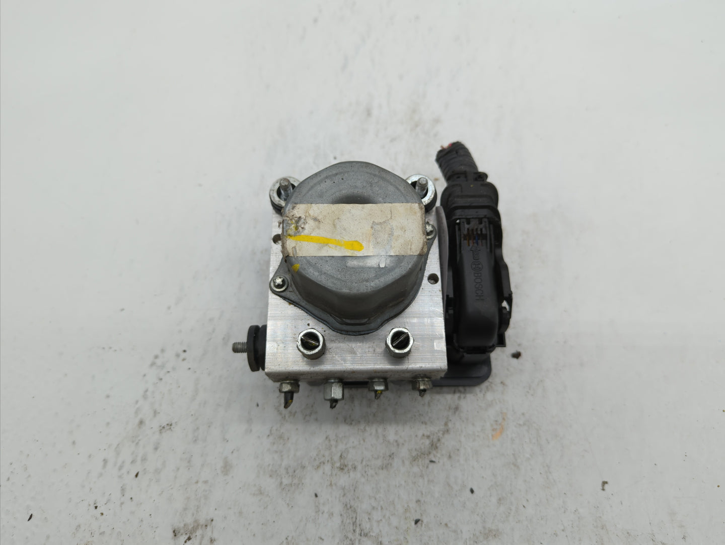 2016 Nissan Rogue ABS Pump Control Module Replacement P/N:47660 9TB0A Fits OEM Used Auto Parts - Oemusedautoparts1.com