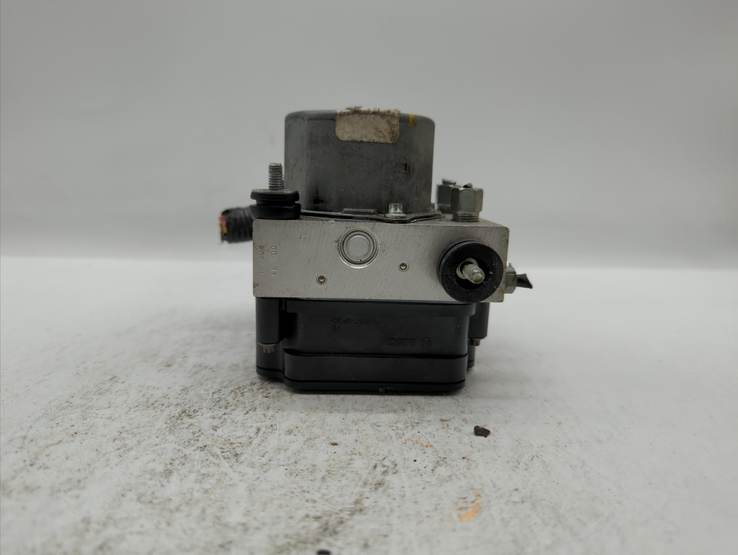 2016 Nissan Rogue ABS Pump Control Module Replacement P/N:47660 9TB0A Fits OEM Used Auto Parts - Oemusedautoparts1.com