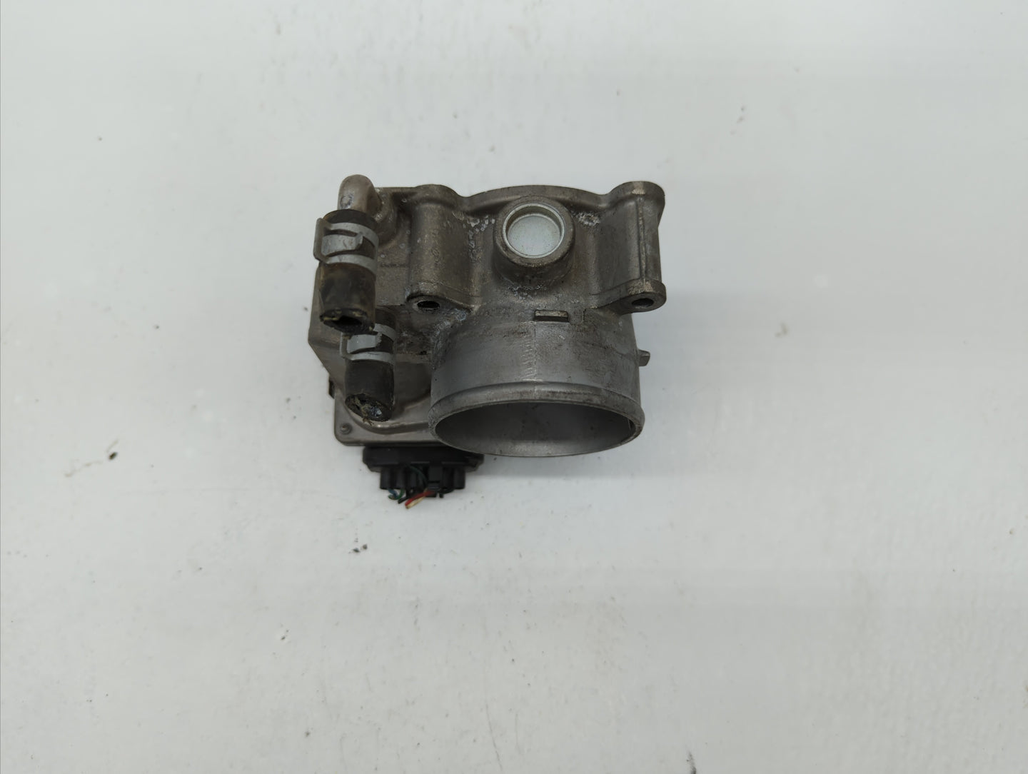 2014-2019 Nissan Rogue Throttle Body P/N:3TA60-01 C 3TA60-01 B, 3TA60-01 A Fits Fits 2013 2014 2015 2016 2017 2018 2019 OEM 