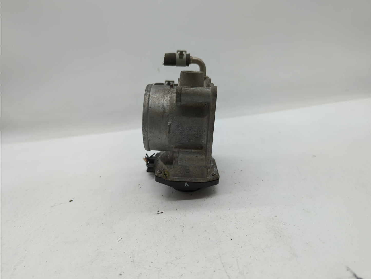 2014-2019 Nissan Rogue Throttle Body P/N:3TA60-01 C 3TA60-01 B, 3TA60-01 A Fits Fits 2013 2014 2015 2016 2017 2018 2019 OEM 