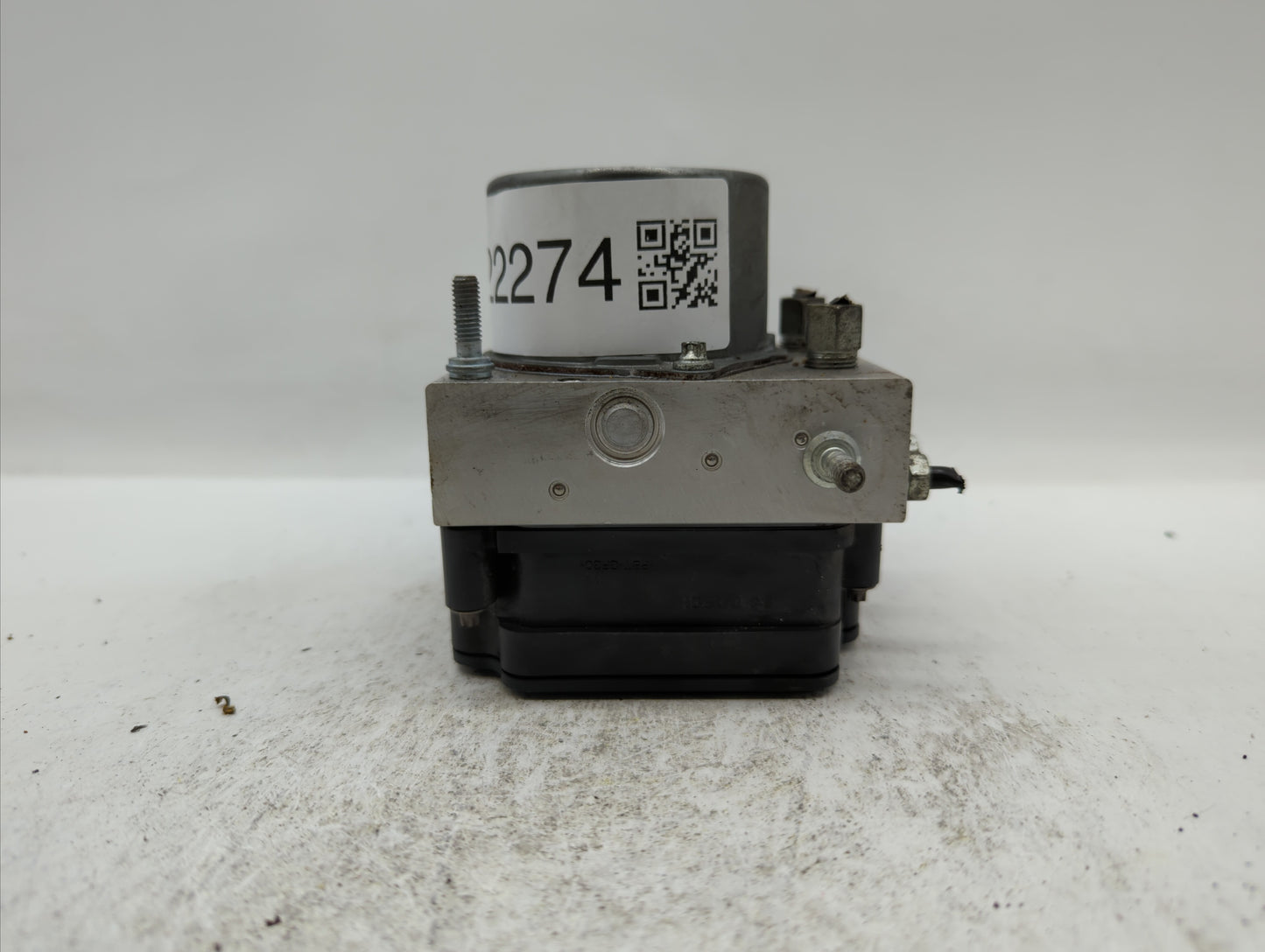2016 Nissan Rogue ABS Pump Control Module Replacement P/N:47660 9TB0A Fits OEM Used Auto Parts - Oemusedautoparts1.com
