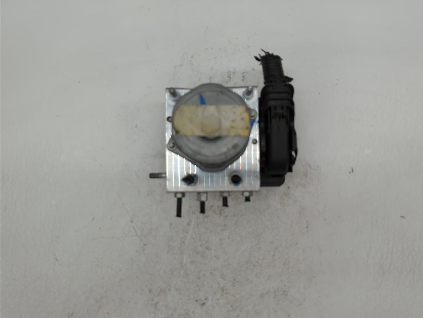 2016 Nissan Rogue ABS Pump Control Module Replacement P/N:47660 9TB0A Fits OEM Used Auto Parts - Oemusedautoparts1.com