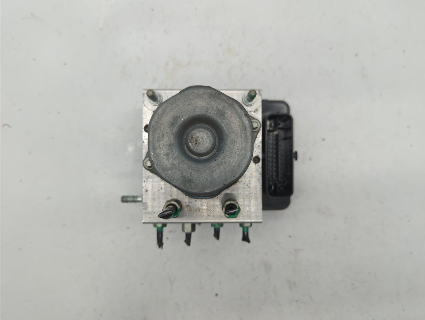 2015-2016 Nissan Rogue ABS Pump Control Module Replacement P/N:2265106452 47660 5HA1A Fits Fits 2015 2016 OEM Used Auto Part