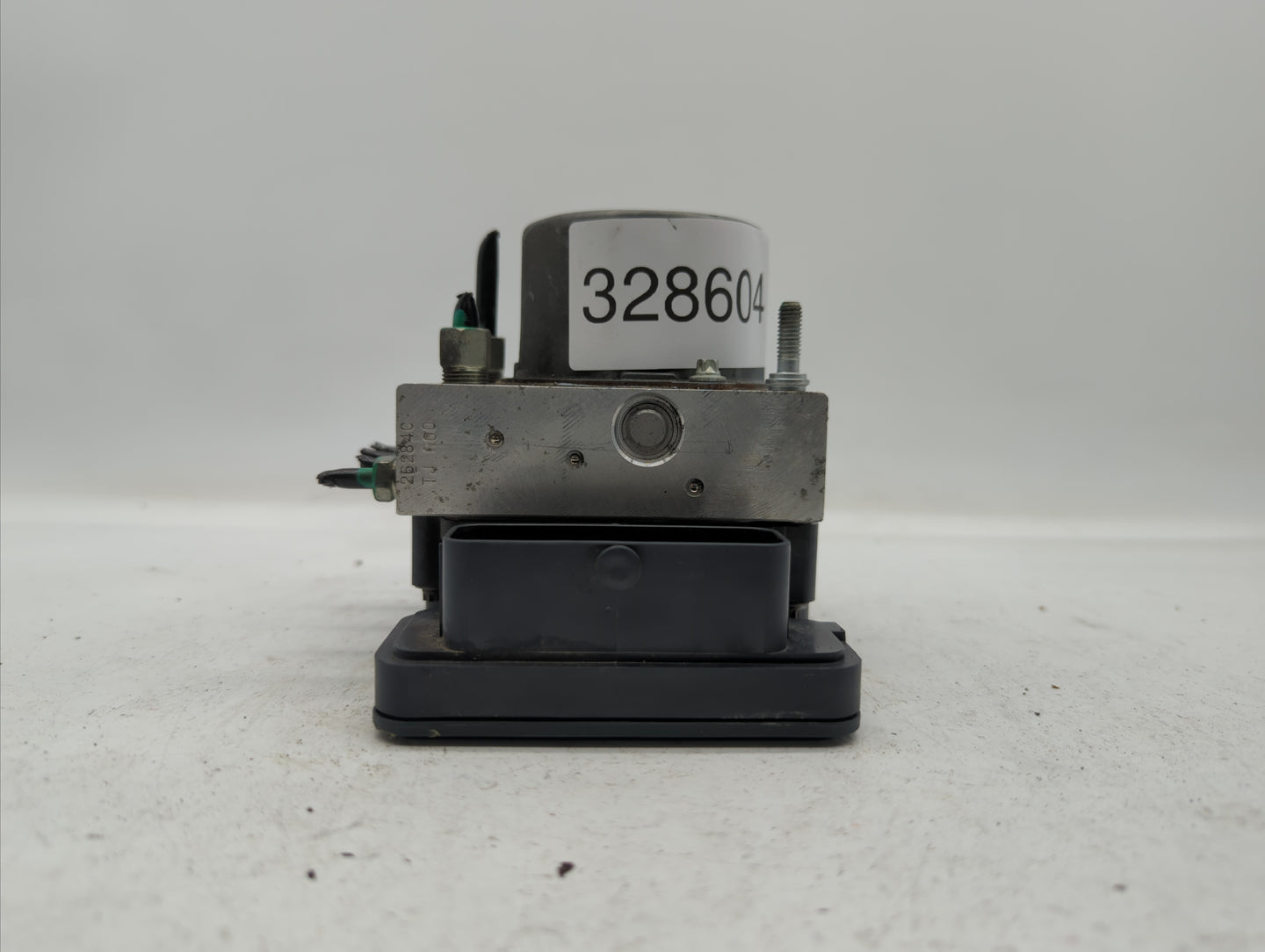 2015-2016 Nissan Rogue ABS Pump Control Module Replacement P/N:2265106452 47660 5HA1A Fits Fits 2015 2016 OEM Used Auto Part