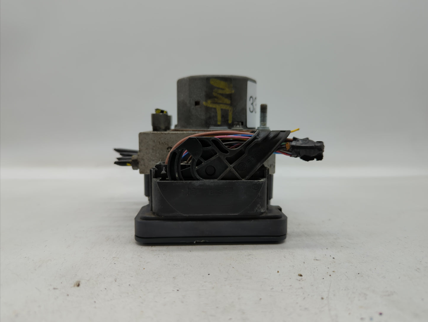 2016 Nissan Rogue ABS Pump Control Module Replacement P/N:47666-9TB0D Fits OEM Used Auto Parts - Oemusedautoparts1.com