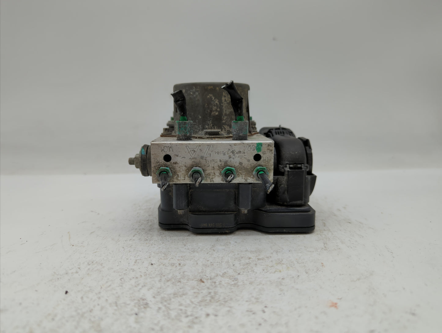 2015-2016 Nissan Rogue ABS Pump Control Module Replacement P/N:2265106452 47660 5HA1A Fits Fits 2015 2016 OEM Used Auto Part