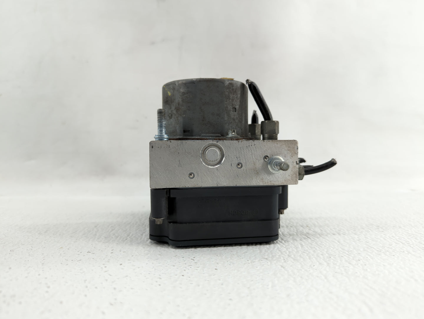 2016 Nissan Rogue ABS Pump Control Module Replacement P/N:47660-9TB0B 2265106527 Fits OEM Used Auto Parts - Oemusedautoparts