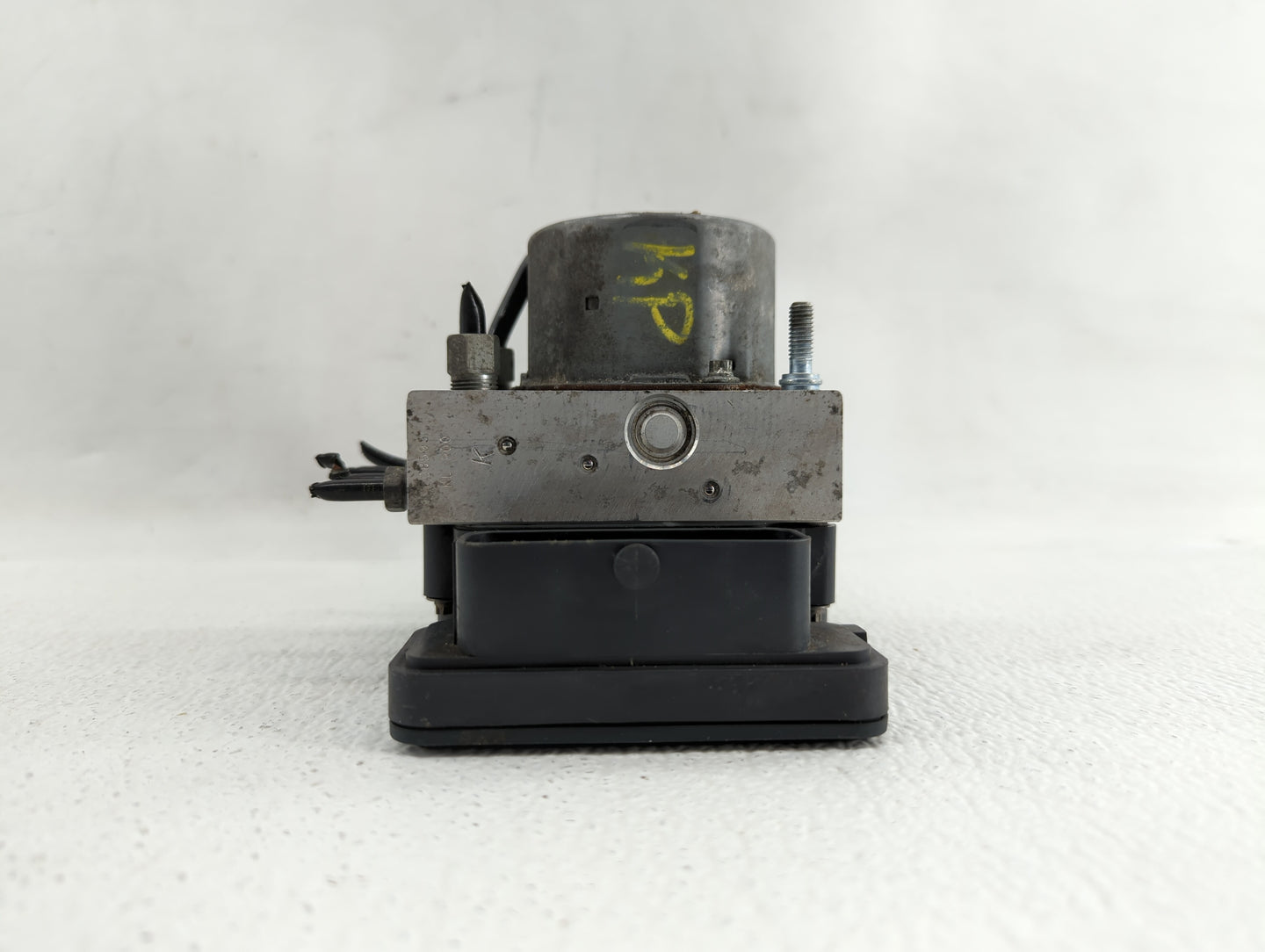 2016 Nissan Rogue ABS Pump Control Module Replacement P/N:47660-9TB0B 2265106527 Fits OEM Used Auto Parts - Oemusedautoparts
