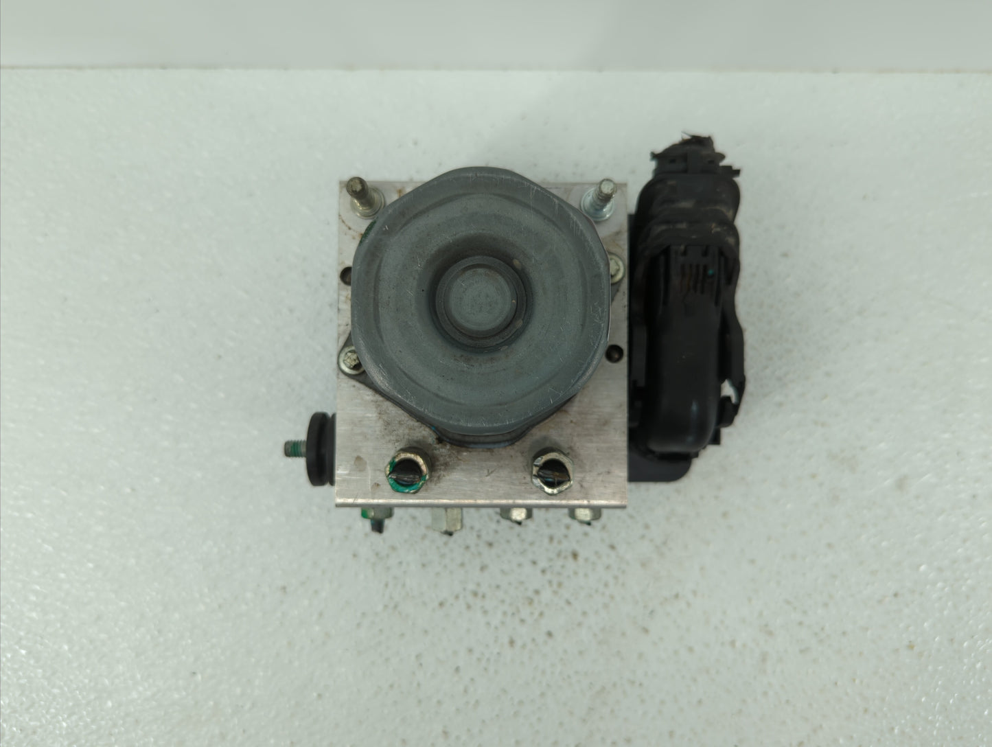 2015-2016 Nissan Rogue ABS Pump Control Module Replacement P/N:47660 5HA0A Fits Fits 2015 2016 OEM Used Auto Parts - Oemused