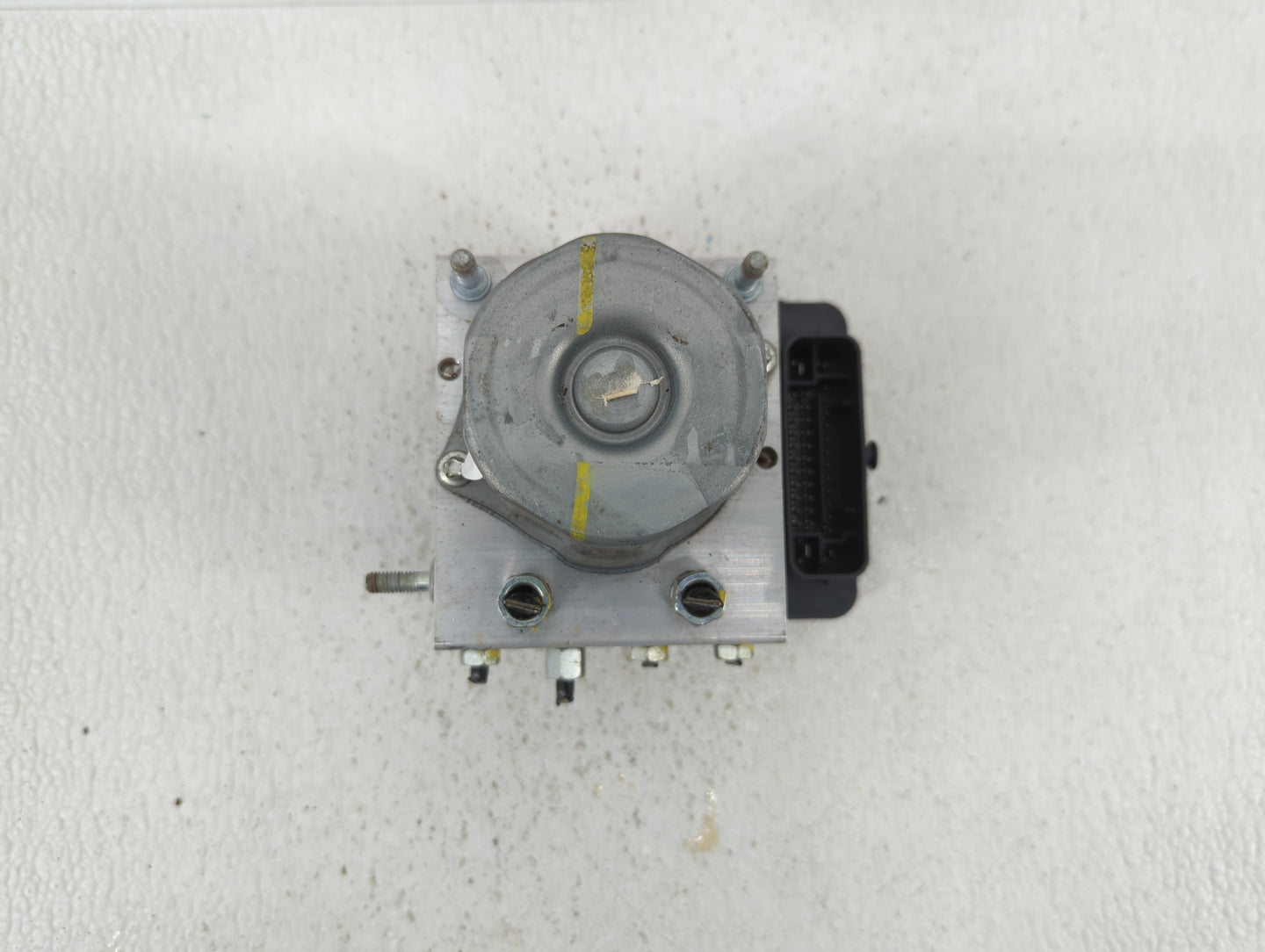 2016 Nissan Rogue ABS Pump Control Module Replacement P/N:47660 9TB0C 47660 9TB0A Fits OEM Used Auto Parts - Oemusedautopart