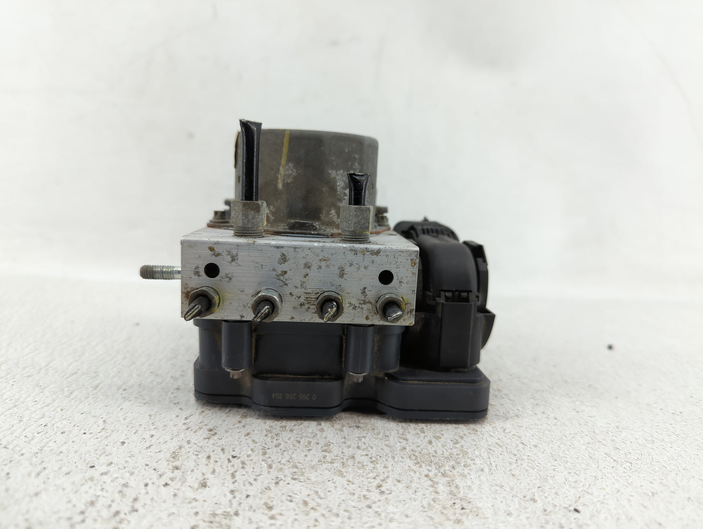 2016 Nissan Rogue ABS Pump Control Module Replacement P/N:47660-9TB0B 2265106527 Fits OEM Used Auto Parts - Oemusedautoparts