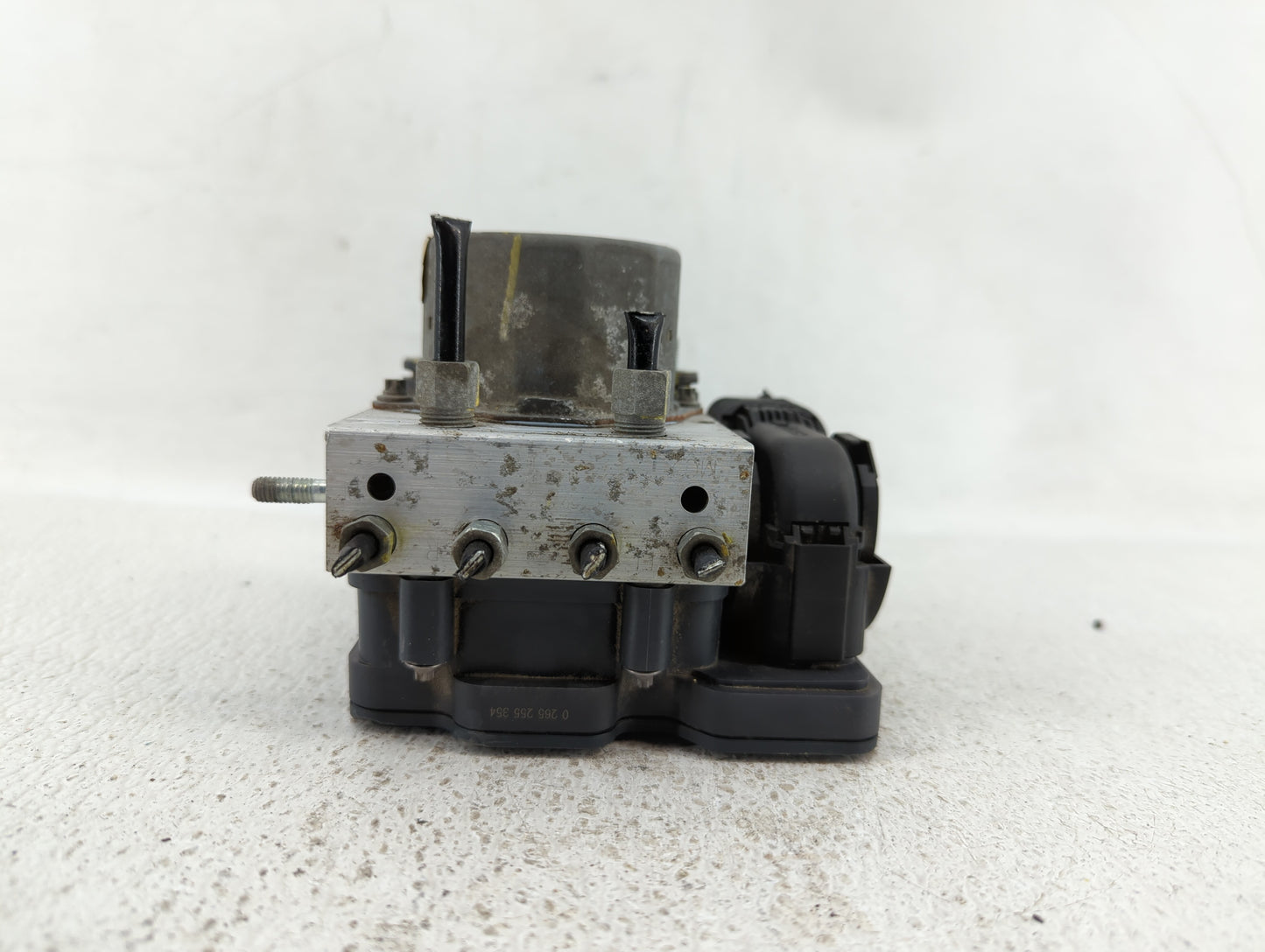 2016 Nissan Rogue ABS Pump Control Module Replacement P/N:47660-9TB0B 2265106527 Fits OEM Used Auto Parts - Oemusedautoparts