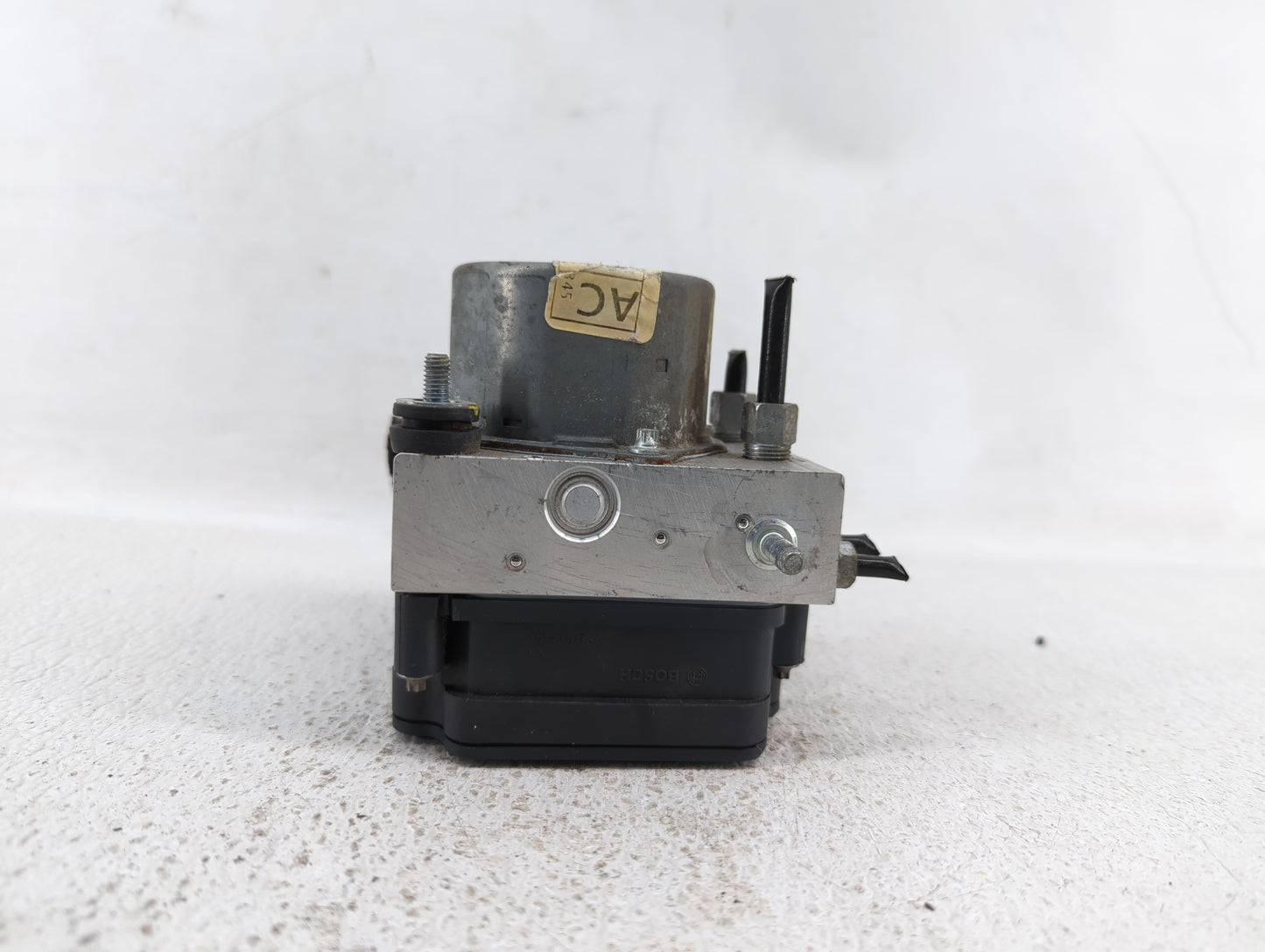 2016 Nissan Rogue ABS Pump Control Module Replacement P/N:47660-9TB0B 2265106527 Fits OEM Used Auto Parts - Oemusedautoparts