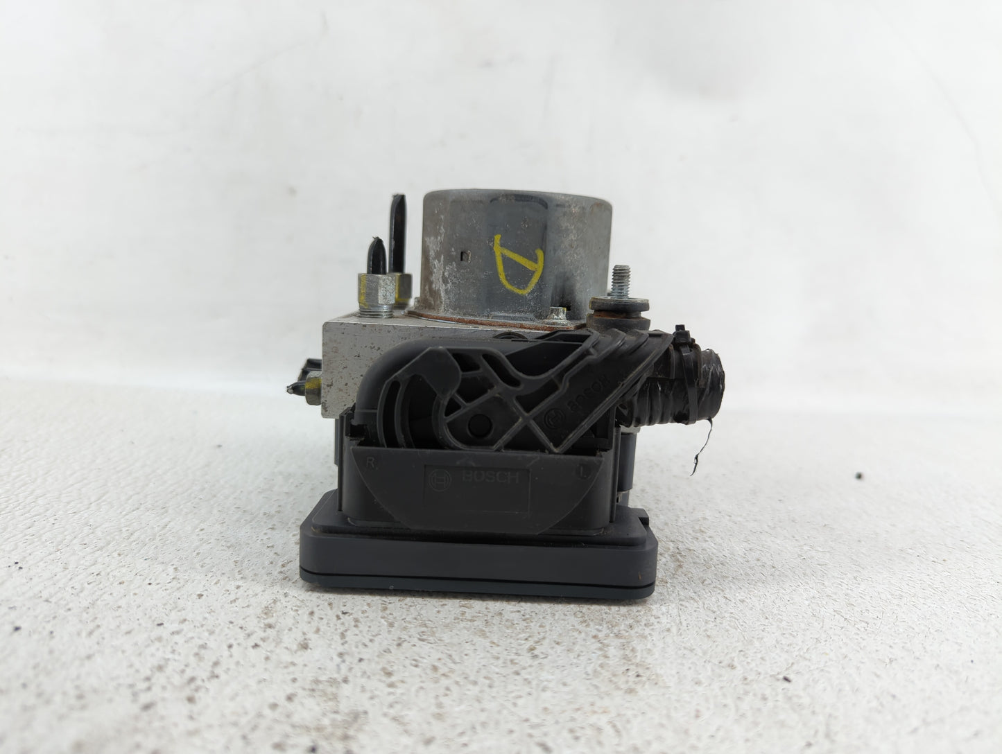 2016 Nissan Rogue ABS Pump Control Module Replacement P/N:47660-9TB0B 2265106527 Fits OEM Used Auto Parts - Oemusedautoparts