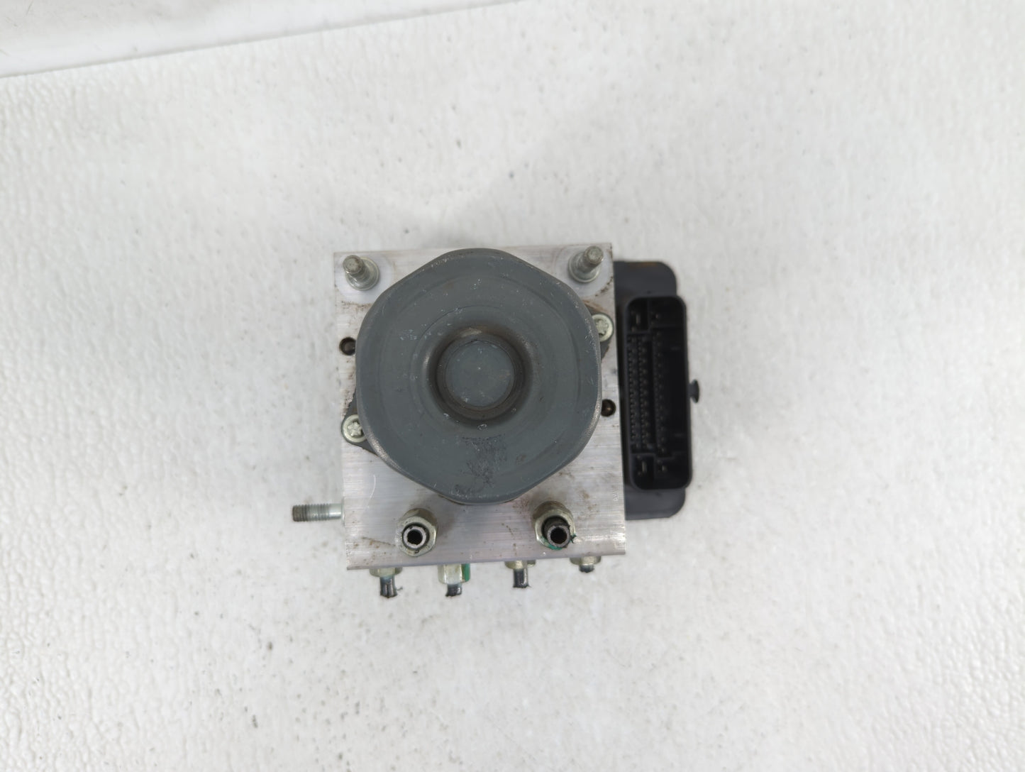 2015-2016 Nissan Rogue ABS Pump Control Module Replacement P/N:47660 5HA0A Fits Fits 2015 2016 OEM Used Auto Parts - Oemused