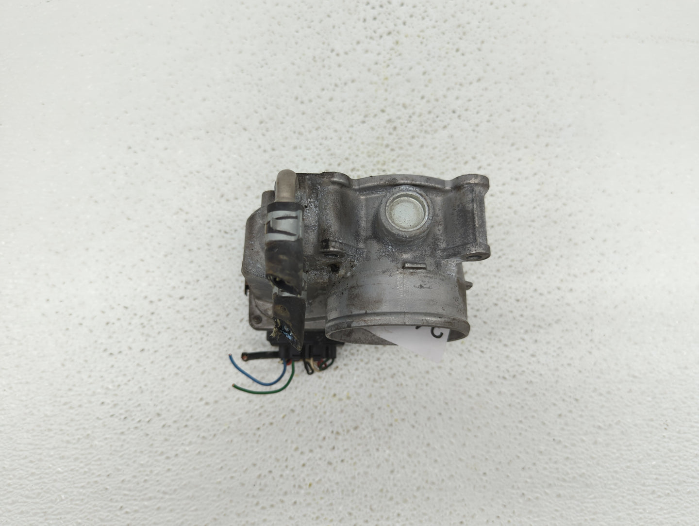 2014-2019 Nissan Rogue Throttle Body P/N:3TA60-01 C 3TA60-01 B, 3TA60-01 A Fits Fits 2013 2014 2015 2016 2017 2018 2019 OEM 