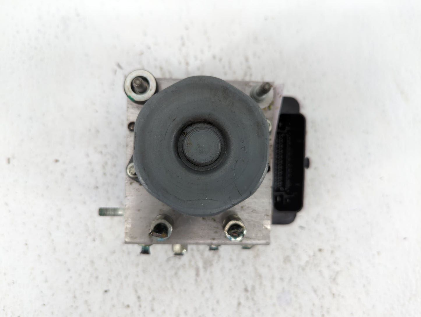 2015-2016 Nissan Rogue ABS Pump Control Module Replacement P/N:47660 5HA0A Fits Fits 2015 2016 OEM Used Auto Parts - Oemused