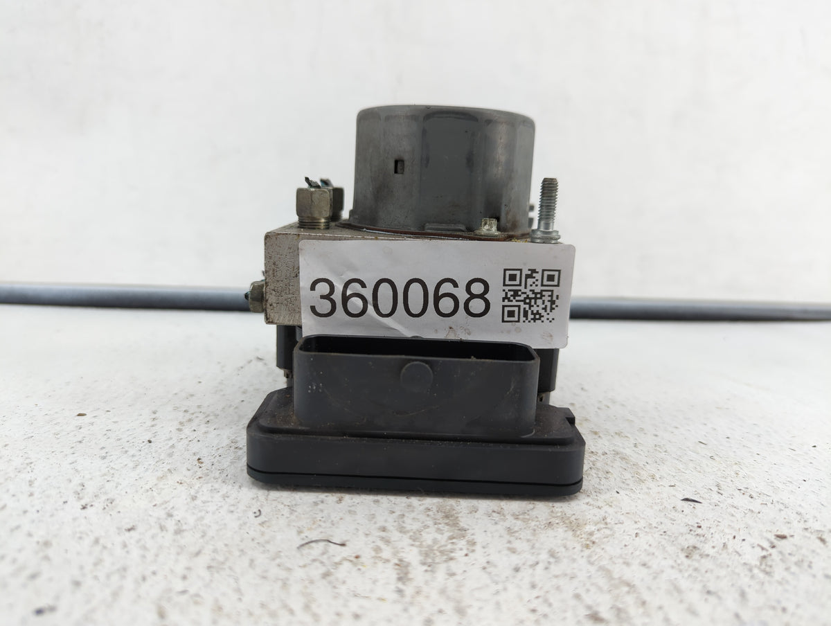 2015-2016 Nissan Rogue Anti-Lock Brake ABS Pump Module Actuator OEM P/N:47660 5HA0A Fits Fits 2015 2016 OEM Used Auto Parts 