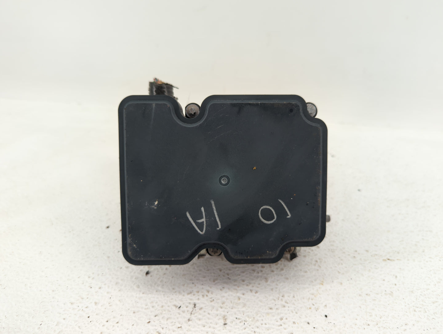 2016 Nissan Rogue ABS Pump Control Module Replacement P/N:47660 6FK4A 47660 6MA2A Fits OEM Used Auto Parts - Oemusedautopart