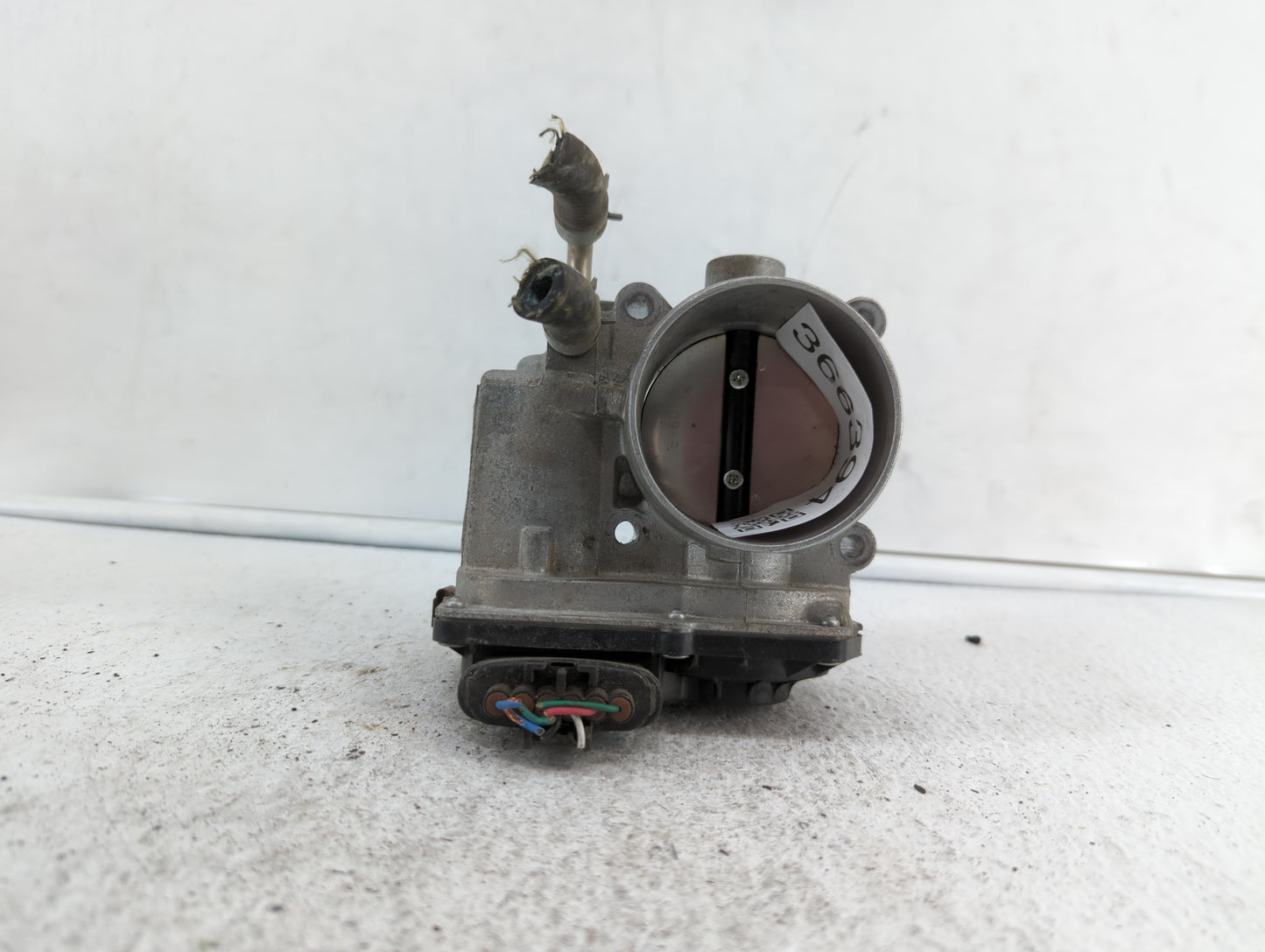 2014-2019 Nissan Rogue Throttle Body P/N:3TA60-01 C 3TA60-01 B, 3TA60-01 A Fits Fits 2013 2014 2015 2016 2017 2018 2019 OEM 