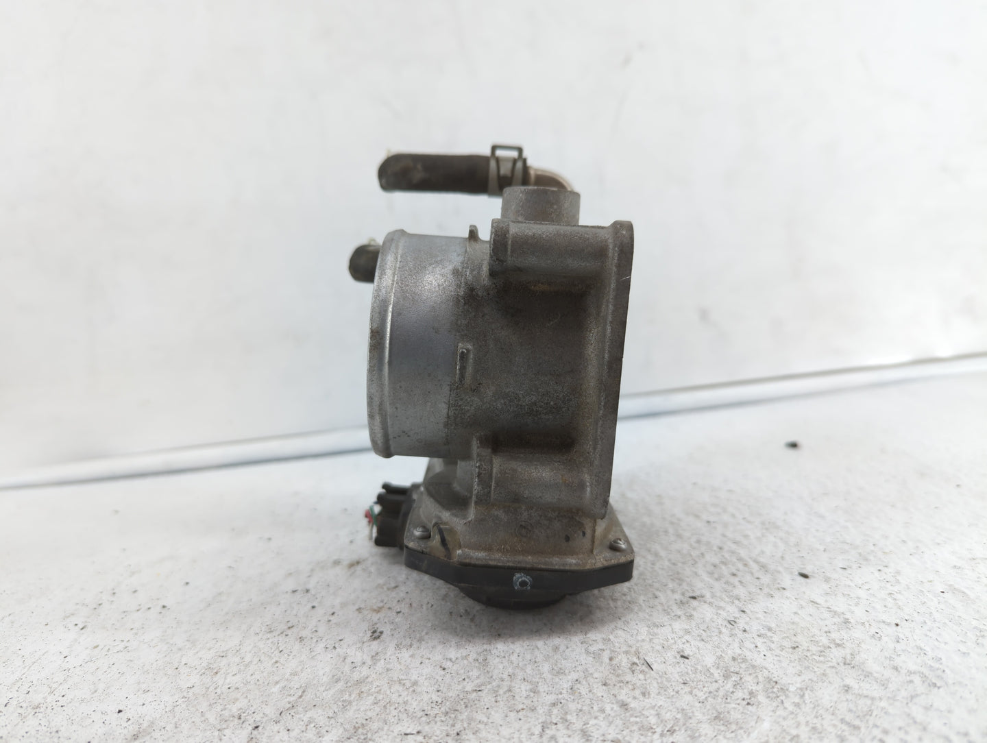 2014-2019 Nissan Rogue Throttle Body P/N:3TA60-01 C 3TA60-01 B, 3TA60-01 A Fits Fits 2013 2014 2015 2016 2017 2018 2019 OEM 