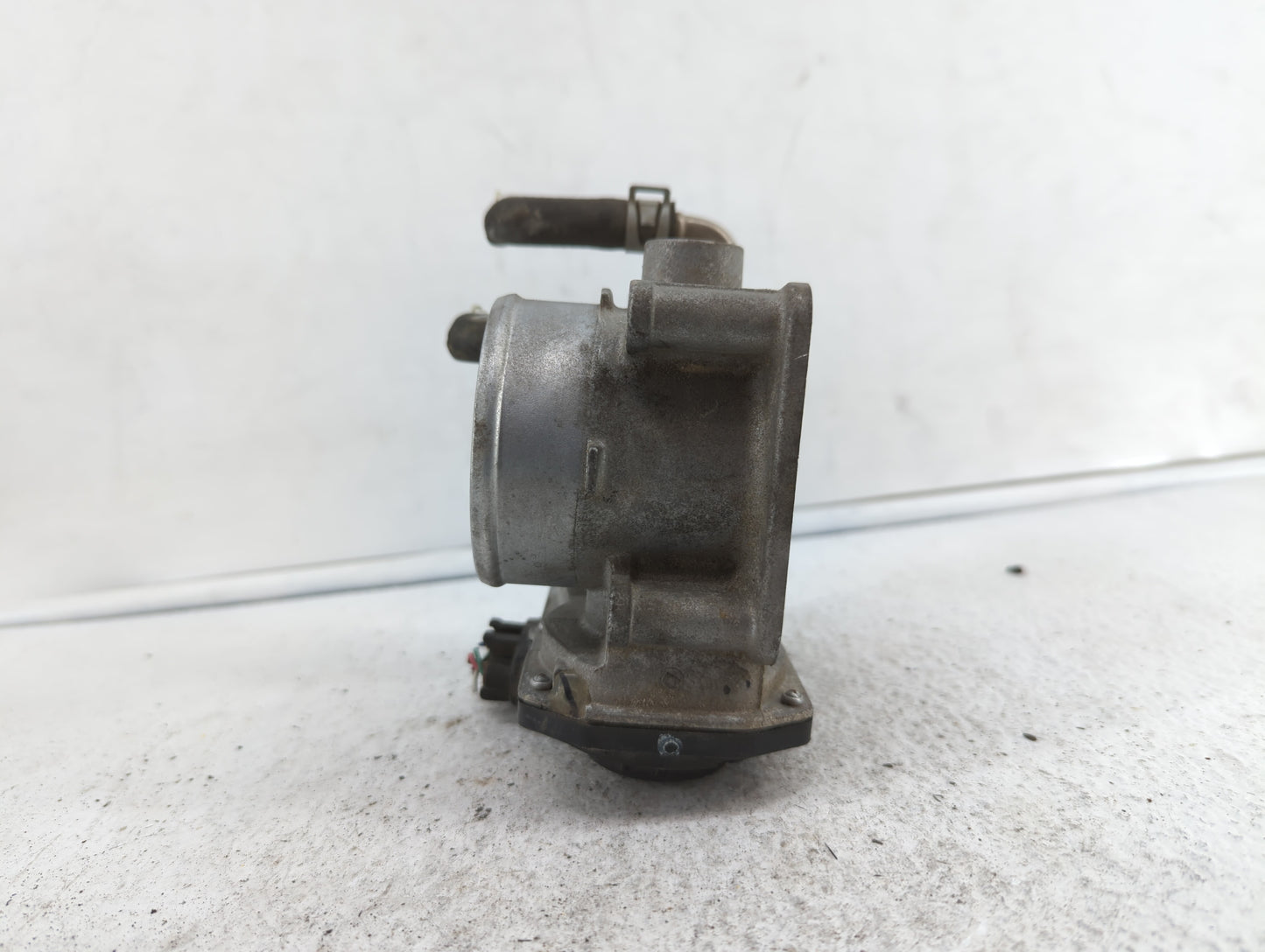 2014-2019 Nissan Rogue Throttle Body P/N:3TA60-01 C 3TA60-01 B, 3TA60-01 A Fits Fits 2013 2014 2015 2016 2017 2018 2019 OEM 