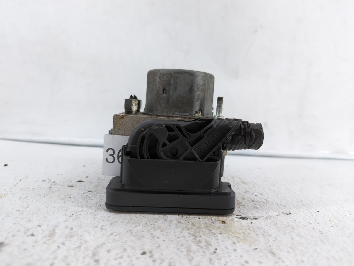 2015-2016 Nissan Rogue Anti-Lock Brake ABS Pump Module Actuator OEM P/N:47660 5HA0A Fits Fits 2015 2016 OEM Used Auto Parts 