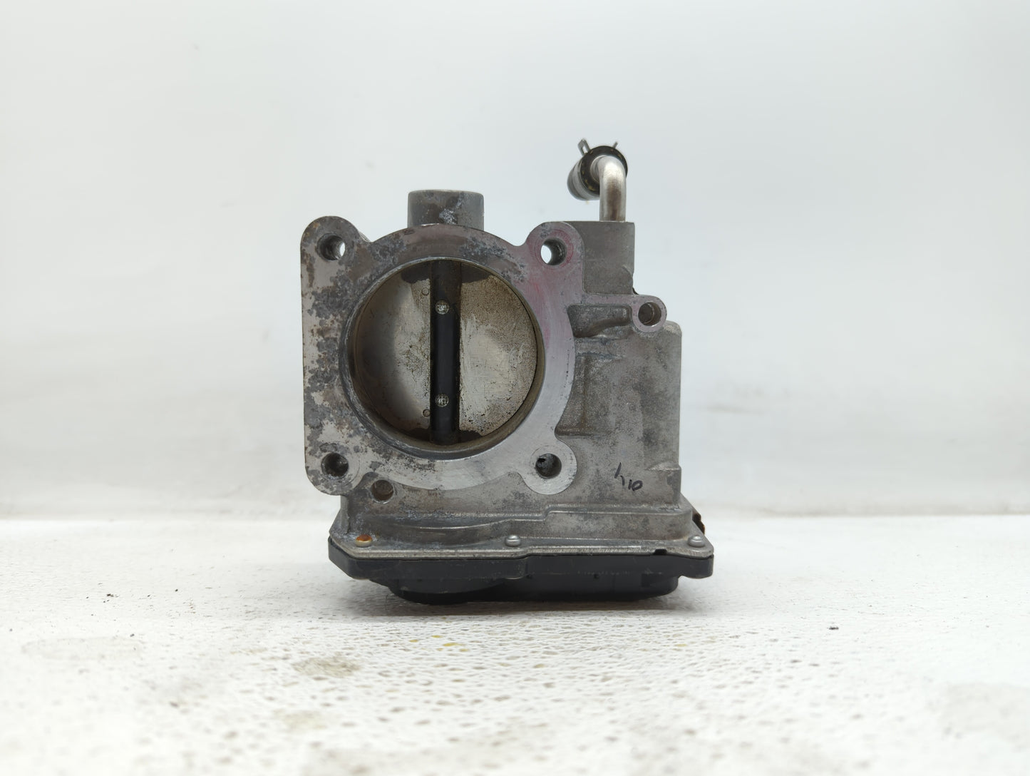 2014-2019 Nissan Rogue Throttle Body P/N:3TA60-01 C 3TA60-01 B, 3TA60-01 A Fits Fits 2013 2014 2015 2016 2017 2018 2019 OEM 