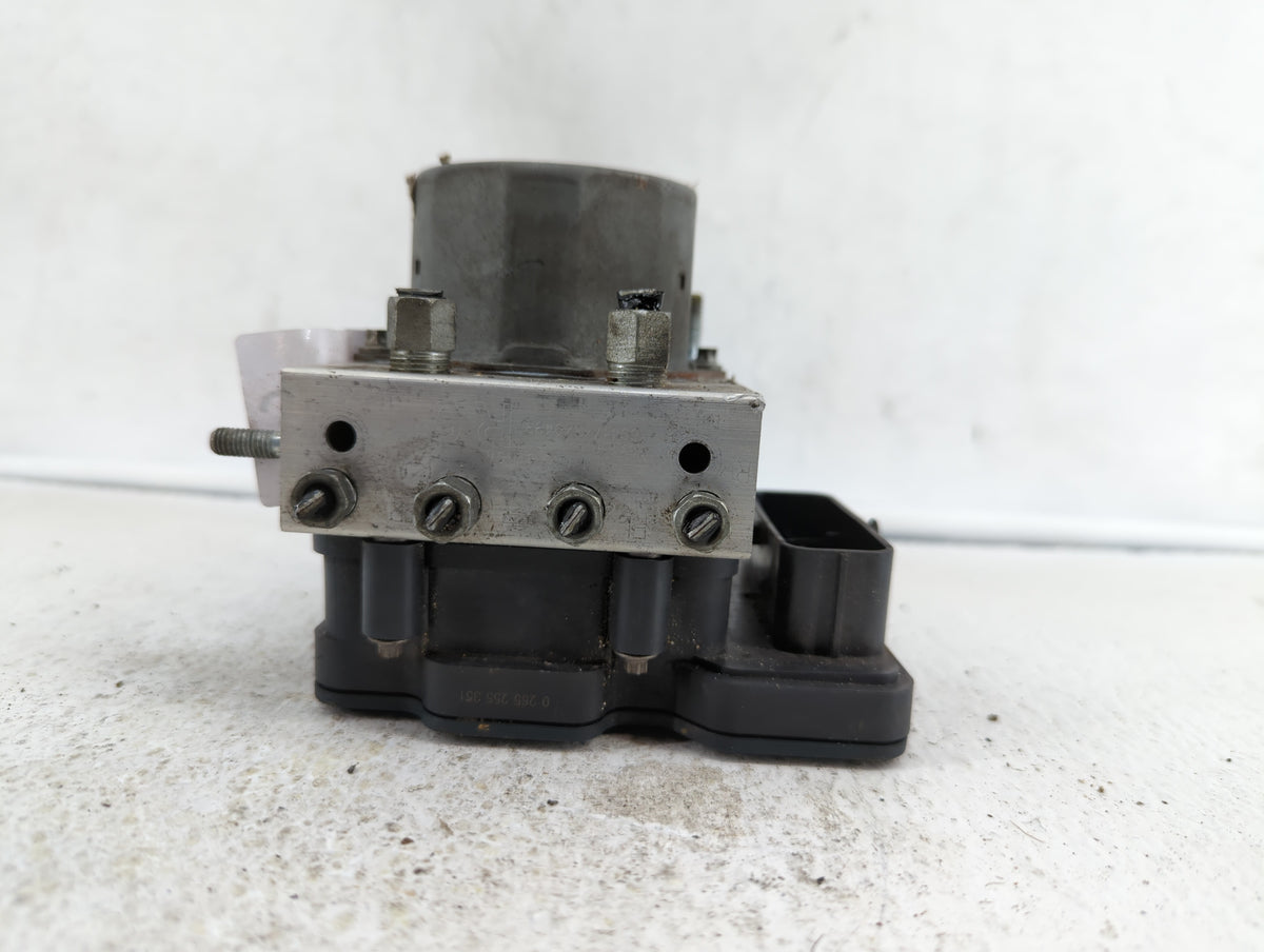 2016 Nissan Rogue Anti-Lock Brake ABS Pump Module Actuator OEM P/N:47660 9TB0C 47660 9TB0A Fits OEM Used Auto Parts - Oemuse