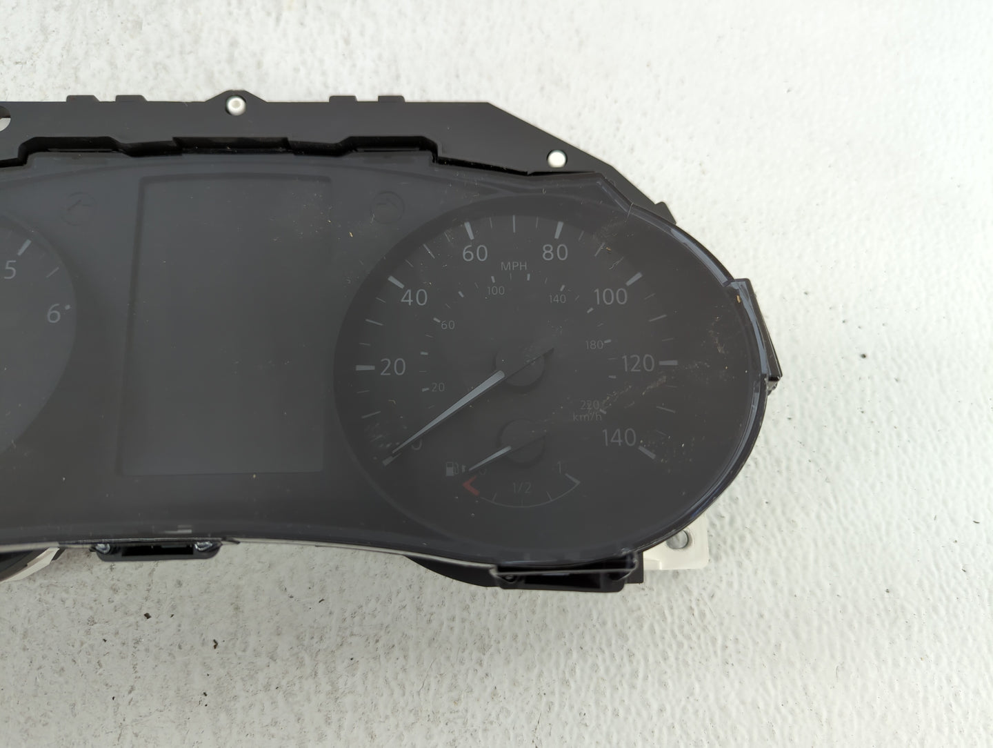 2016 Nissan Rogue Instrument Cluster Speedometer Gauges P/N:248106FJ8A 248106FJ0A Fits OEM Used Auto Parts - Oemusedautopart