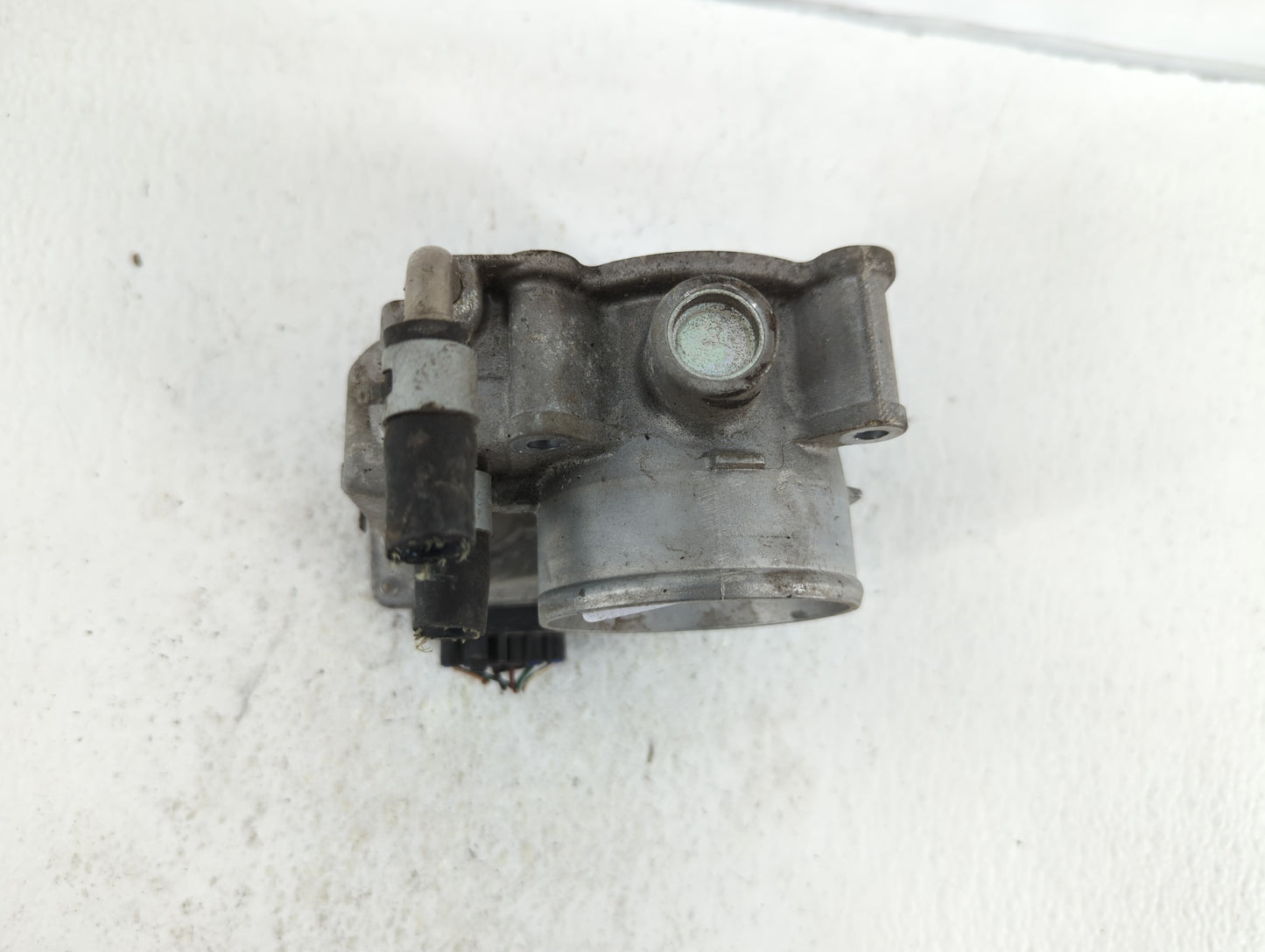 2014-2019 Nissan Rogue Throttle Body P/N:3TA60-01 C 3TA60-01 B, 3TA60-01 A Fits Fits 2013 2014 2015 2016 2017 2018 2019 OEM 