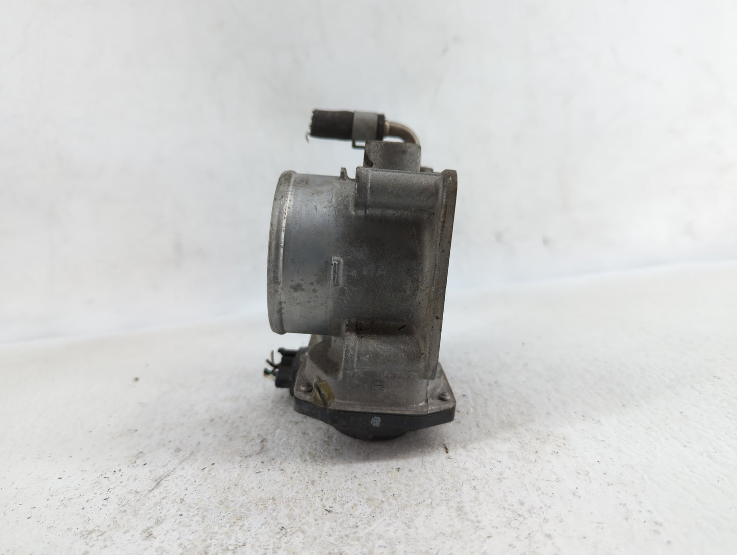 2014-2019 Nissan Rogue Throttle Body P/N:3TA60-01 C 3TA60-01 B, 3TA60-01 A Fits Fits 2013 2014 2015 2016 2017 2018 2019 OEM 