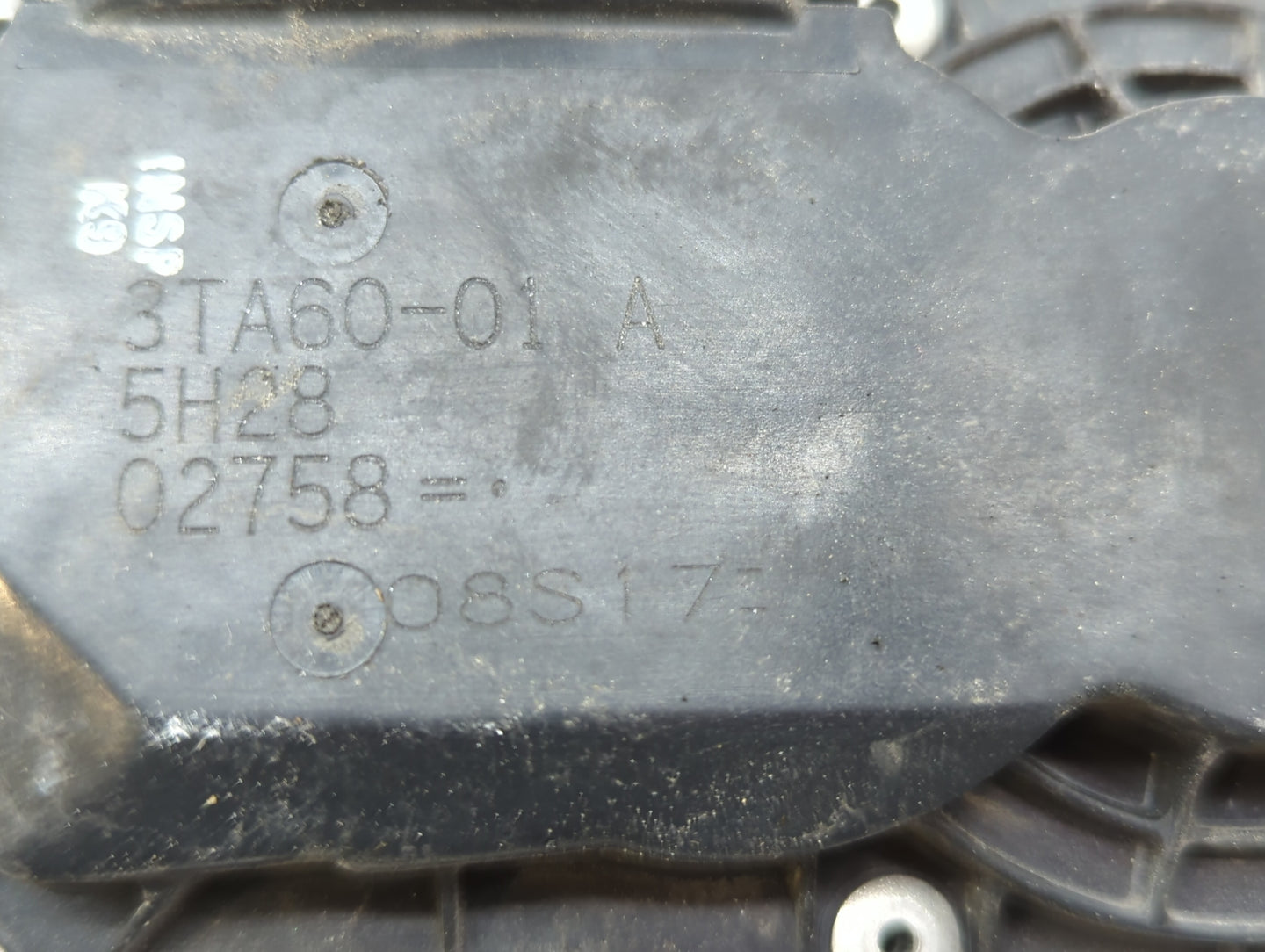 2014-2019 Nissan Rogue Throttle Body P/N:3TA60-01 C 3TA60-01 B, 3TA60-01 A Fits Fits 2013 2014 2015 2016 2017 2018 2019 OEM 