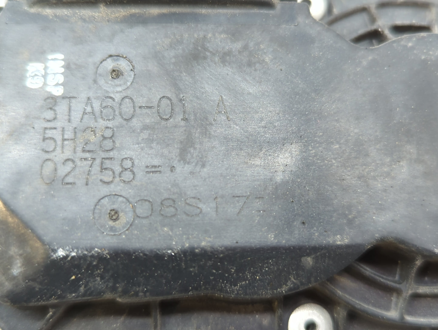 2014-2019 Nissan Rogue Throttle Body P/N:3TA60-01 C 3TA60-01 B, 3TA60-01 A Fits Fits 2013 2014 2015 2016 2017 2018 2019 OEM 