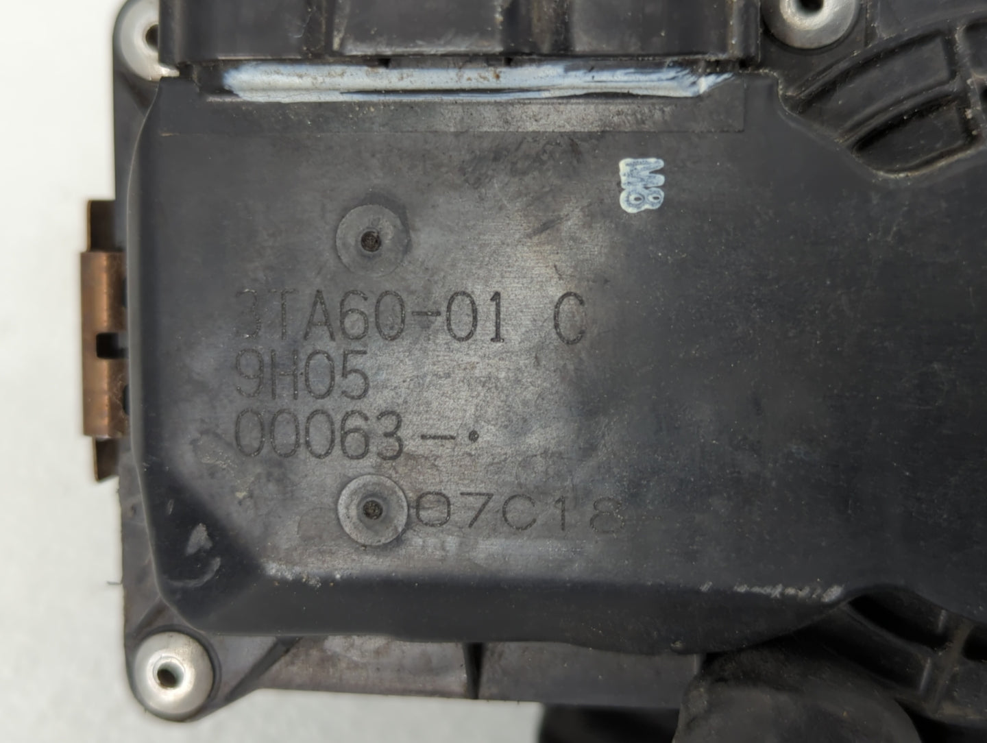 2014-2019 Nissan Rogue Throttle Body P/N:3TA60-01 C 3TA60-01 B, 3TA60-01 A Fits Fits 2013 2014 2015 2016 2017 2018 2019 OEM 