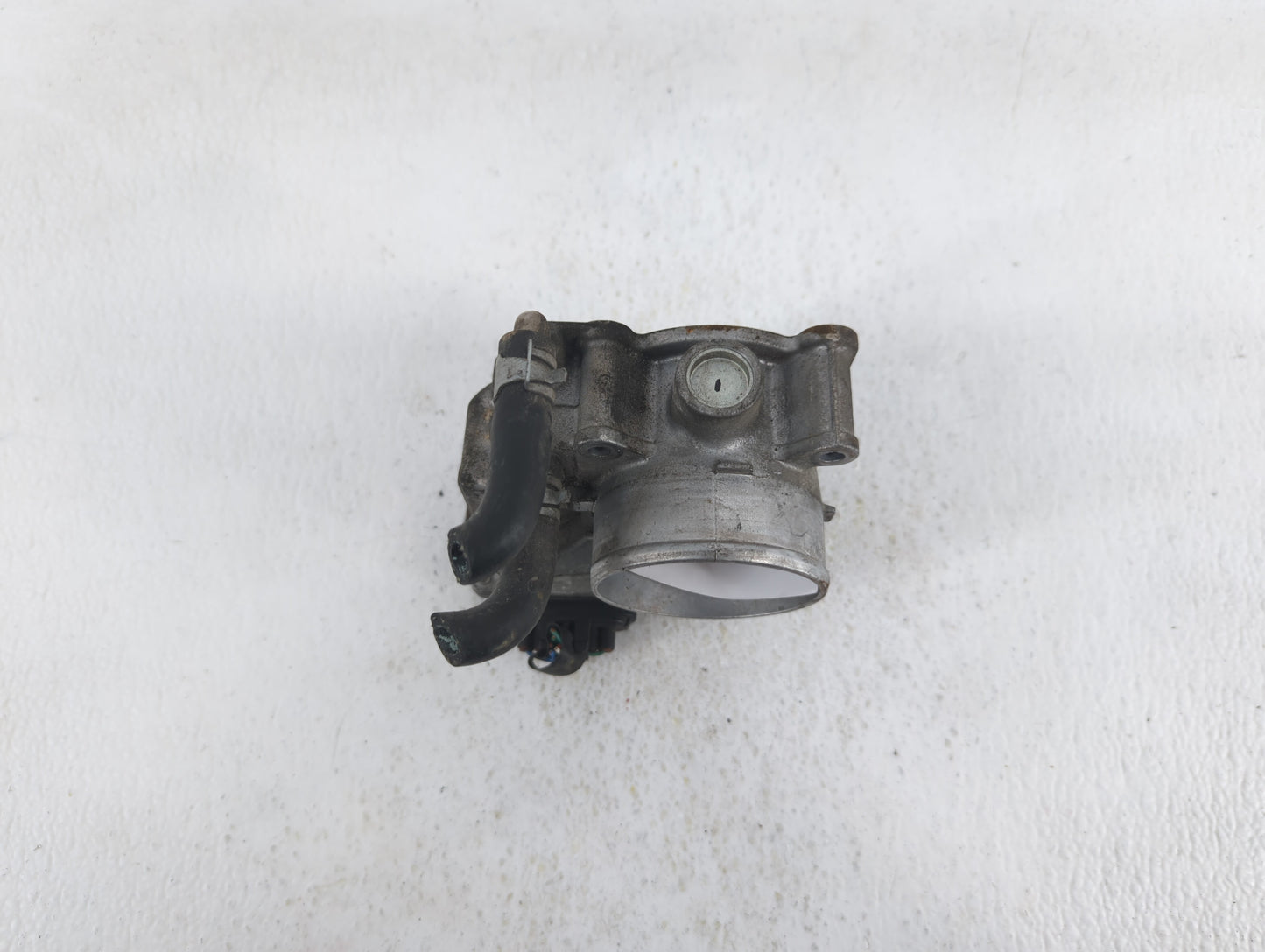 2014-2019 Nissan Rogue Throttle Body P/N:3TA60-01 C 3TA60-01 B, 3TA60-01 A Fits Fits 2013 2014 2015 2016 2017 2018 2019 OEM 