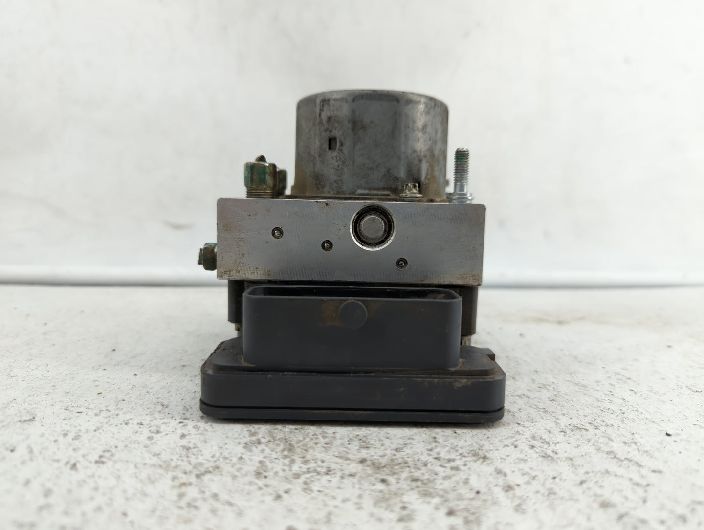 2015-2016 Nissan Rogue ABS Pump Control Module Replacement P/N:47660 5HA1A 2265106452, 47660-5HA0A Fits Fits 2015 2016 OEM U