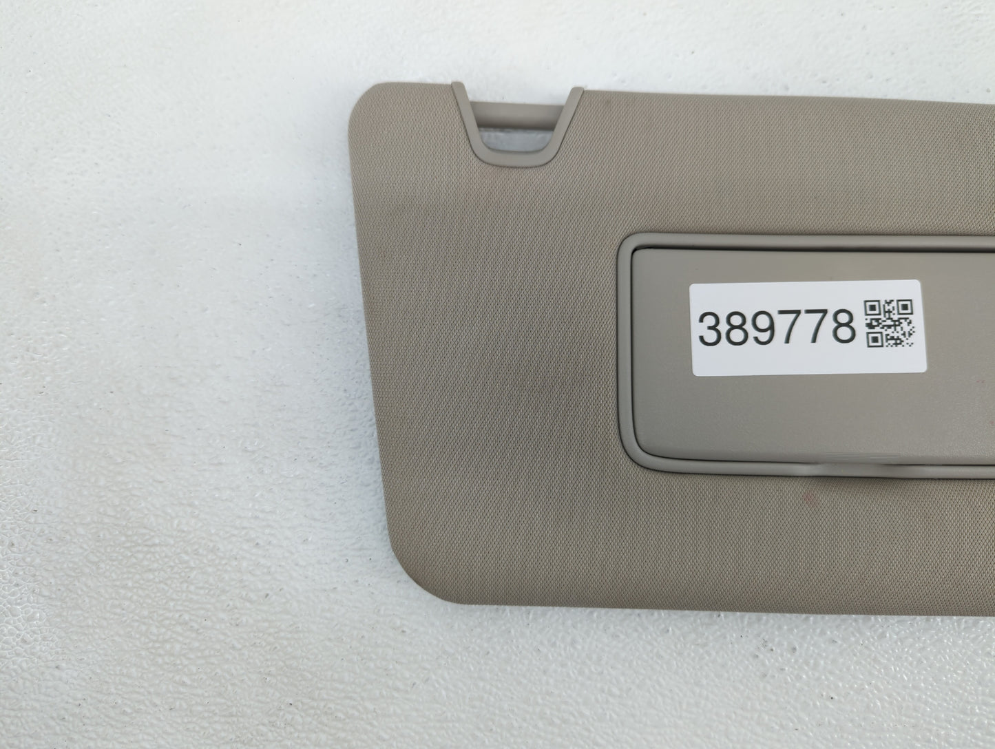 2014-2017 Nissan Rogue Sun Visor Shade Replacement Passenger Right Mirror Fits Fits 2014 2015 2016 2017 OEM Used Auto Parts 
