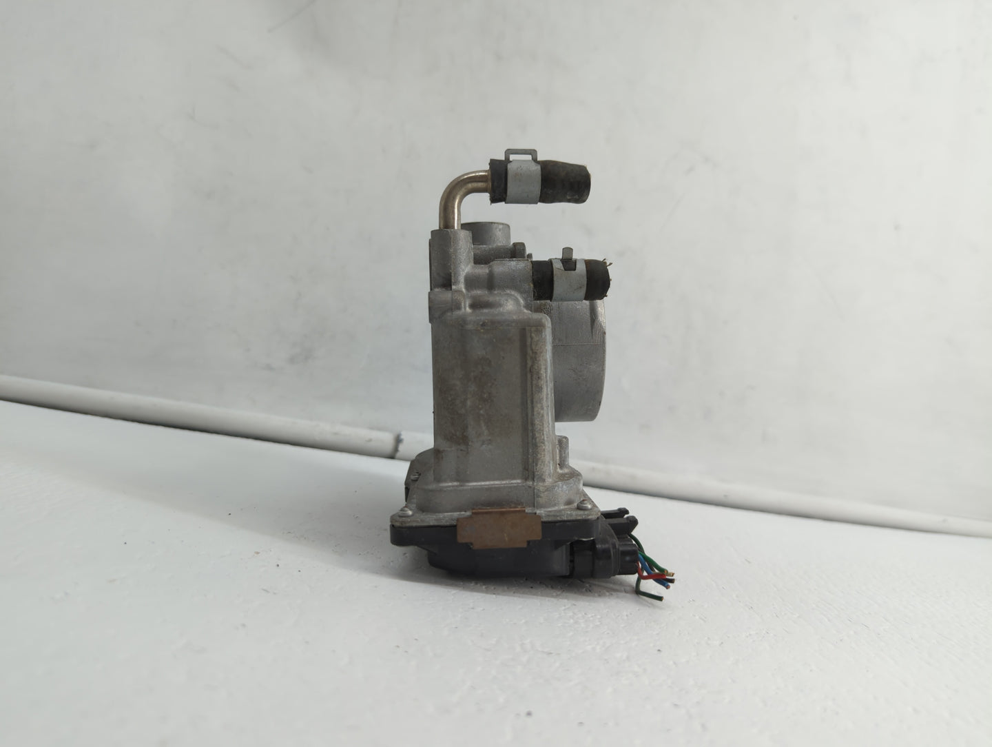 2014-2019 Nissan Rogue Throttle Body P/N:3TA60-01 C 3TA60-01 B, 3TA60-01 A Fits Fits 2013 2014 2015 2016 2017 2018 2019 OEM 