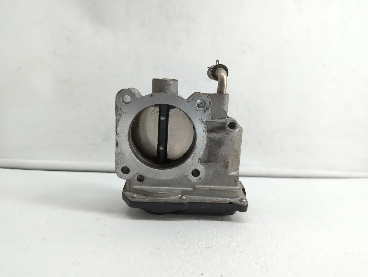 2014-2019 Nissan Rogue Throttle Body P/N:3TA60-01 C 3TA60-01 B, 3TA60-01 A Fits Fits 2013 2014 2015 2016 2017 2018 2019 OEM 